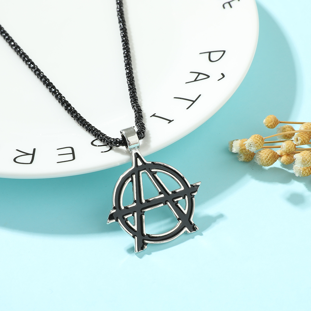 Vintage Necklace - ภาพยนตร์อเวนเจอร์ส ซิมโบล ตัวอักษร A โลโก้สร้อยคอวินเทจ อนาธิปไตย