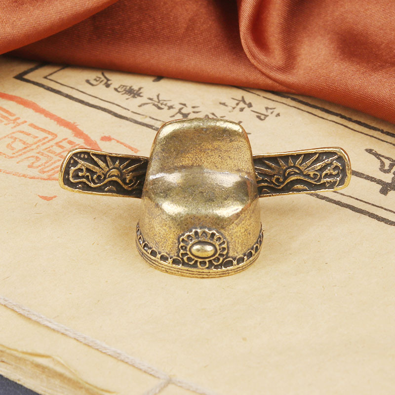 Vintage Collectible Christmas Ornaments - ของตกแต่งโต๊ะทำงานรูปนักวิชาการโบราณทำจากทองเหลือง พร้อมหมวกผ้าไหมสีดำ ของสะสม ของขวัญ