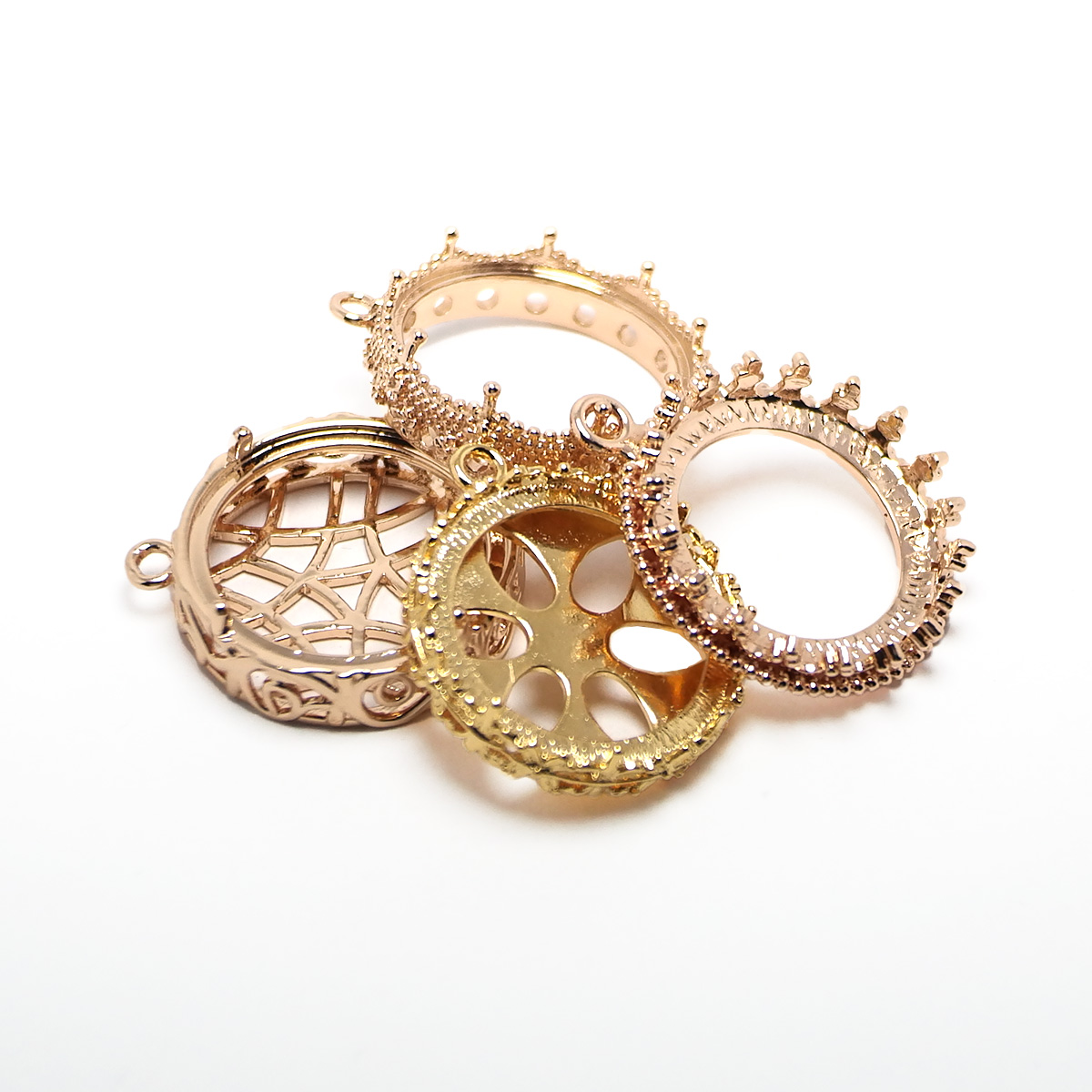Vintage Necklace - จี้มงกุฎสุดหรู 1 ชิ้น, จี้วินเทจทองเหลืองชุบทอง, สำหรับทำสร้อยคอเครื่องประดับ, เหมาะสำหรับงานฝังอัญมณีในงานแต่งงาน