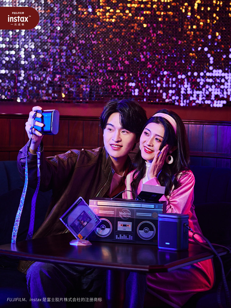 กล้องฟิล์ม Fujifilm Instax Min - Instant Film Pack บทวิจารณ์และราคา