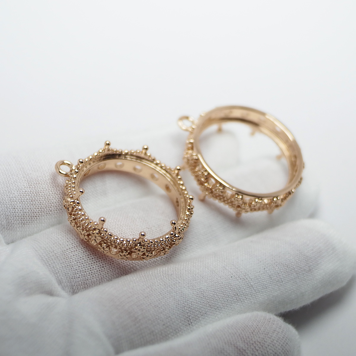 จี้มงกุฎสุดหรู 1 ชิ้น, จี้วินเ - Vintage Necklace บทวิจารณ์และราคา