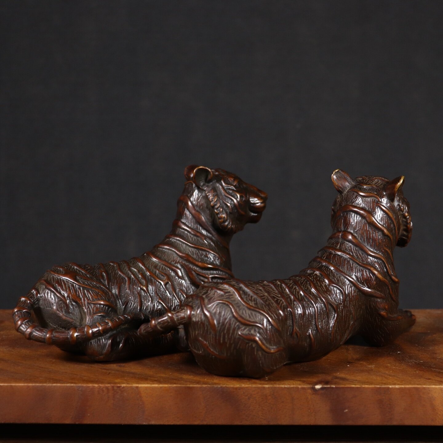 จีนฮวงจุ้ย รูปปั้นเสือทองแดงโบ - Vintage Collectible Stores บทวิจารณ์และราคา